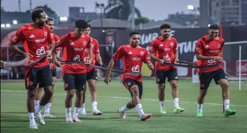 "قد يظهر في السوبر الأفريقي".. حكاية قميص الأهلي الجديد لموسم "2024-2025"